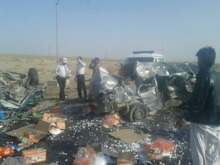 در تصادف محور ایرانشهر به بزمان؛ دو راننده در دم جان باختند
