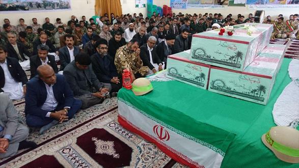 مراسم وداع با شهدای گمنام در ایرانشهر