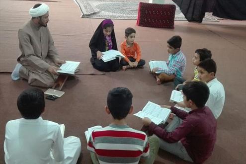 برگزاری دوره‌های آموزش قرآن در قالب طرح نشاط معنوی