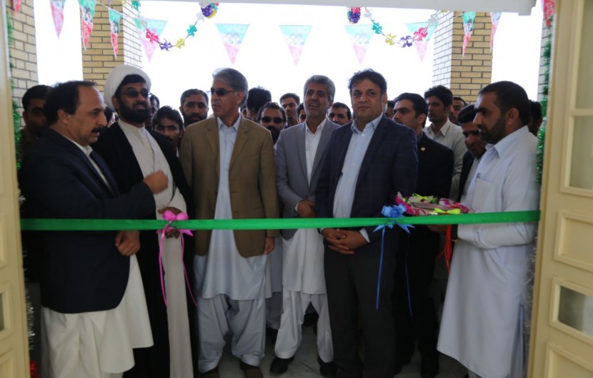 افتتاح پروژه های بهداشتی درمانی شهرستان سرباز در پنجمین روز از دهه فجر