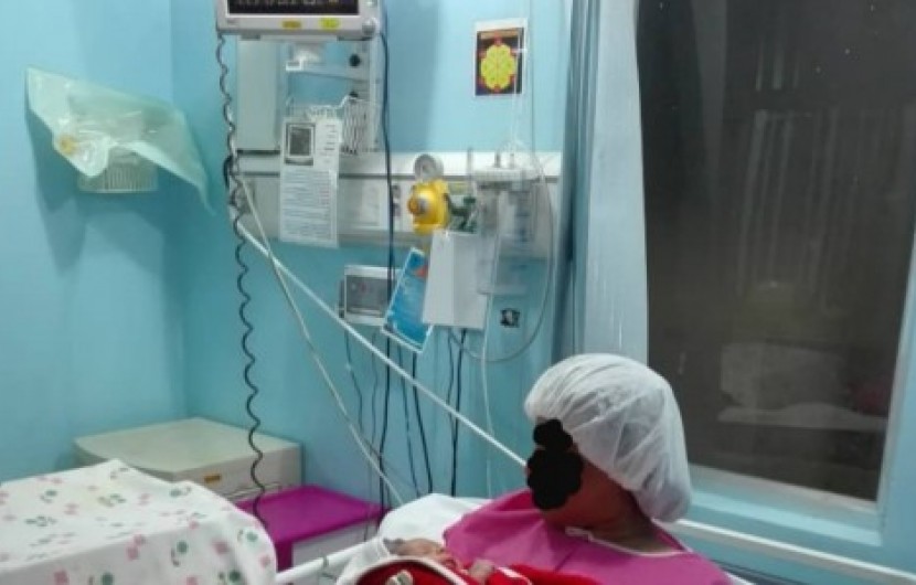 تلاش متخصصین و کادر درمانی بيمارستان ايران براي نجات جان مادر باردار