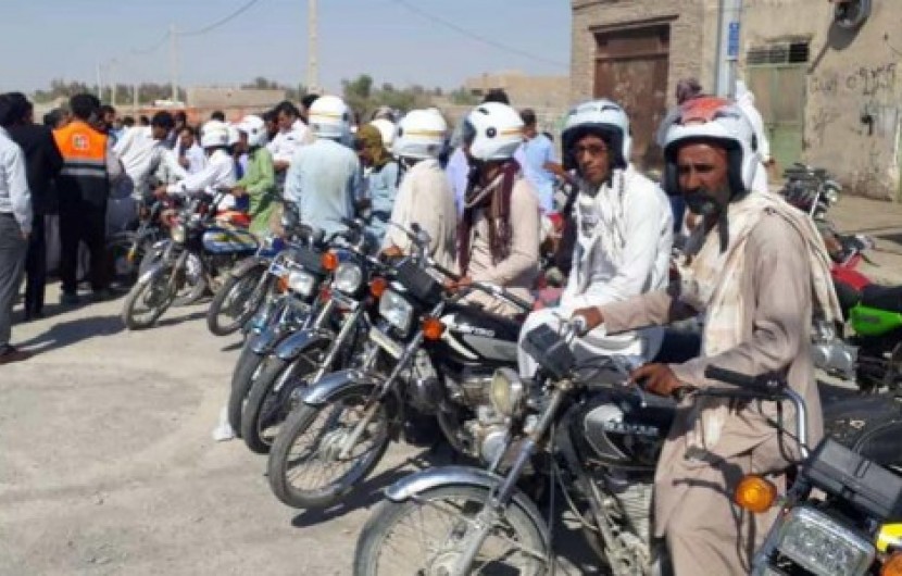 103 مانور ایمنی در جاده های استان برگزار شد/ از توزیع1950 کلاه ایمنی تا بازدید ناوگان عمومی