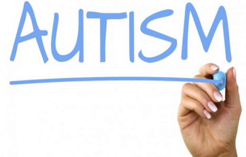 اختلالات اوتیسم سراغ چه کودکی می آید؟