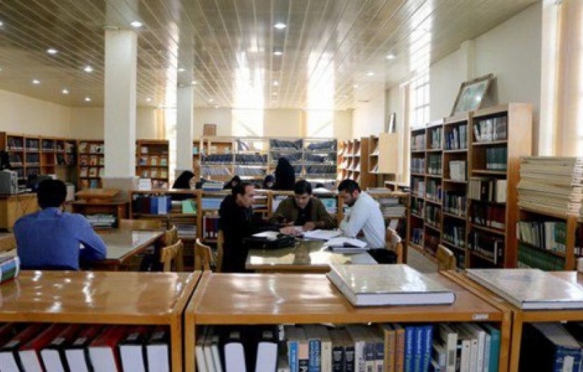 مدیرکل کتابخانه‌های عمومی سیستان و بلوچستان از اجرای 370 ویژه برنامه فرهنگی به مناسبت هفته کتاب و کتابخوانی در استان خبر داد.