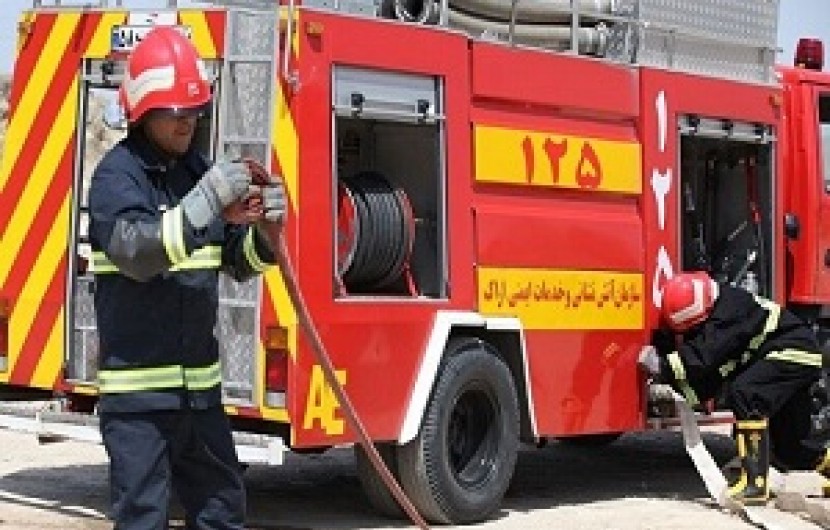 آماده باش کامل 10 اکیپ آتش نشان در چهارشنبه سوری/شهروندان برای حفظ سلامت در خانه بمانند