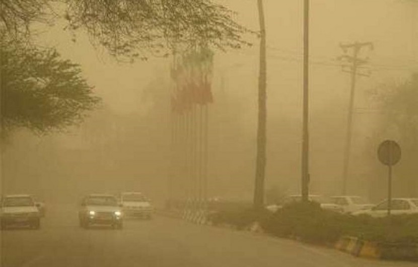 غبار محلی دید افقی چابهار را به 6 هزار متر کاهش داد/ تداوم بادهای 120 روزه در سیستان