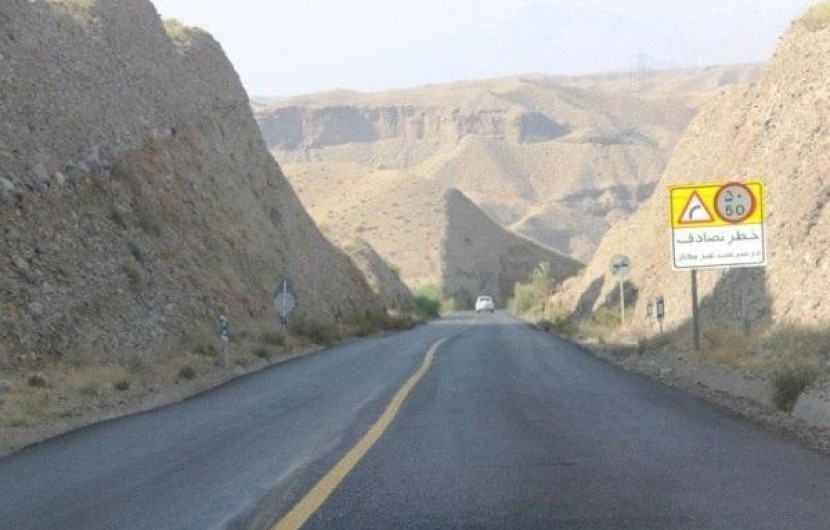 کاهش 20درصدی تردد در محورهای مواصلاتی سیستان و بلوچستان/مسیرخاش-سراوان رکورددار بیشترین سرعت غیرمجاز شد